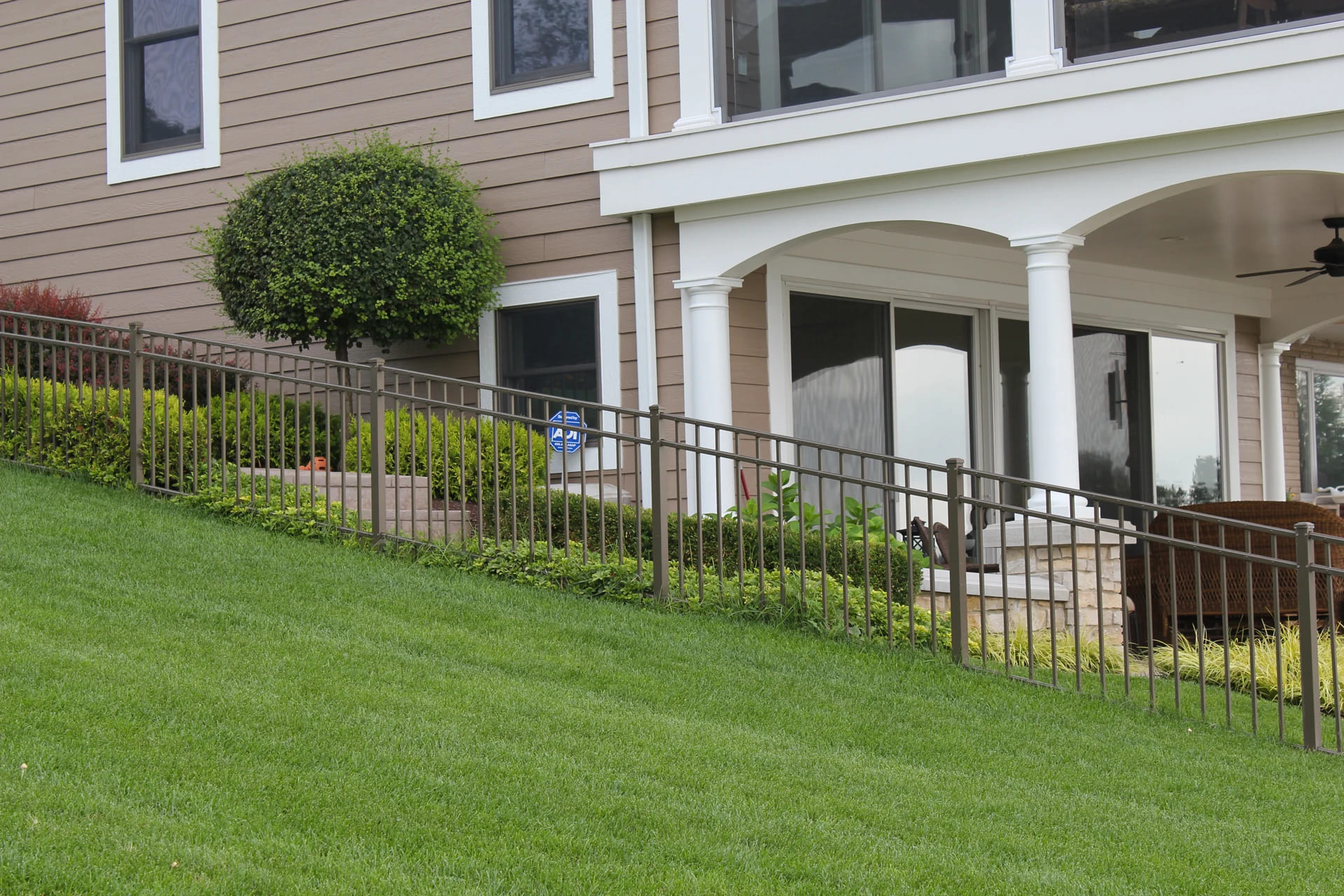 MANCHESTER - Image 2